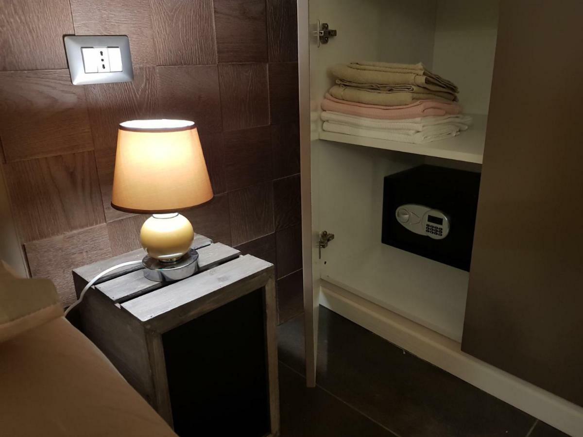 Home "Suite" Home Nápoly Kültér fotó